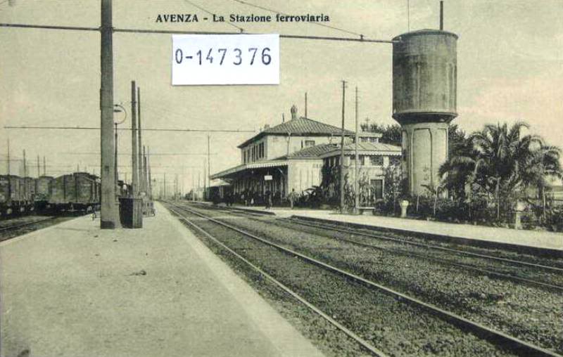 Carrara_Avenza_001.jpg